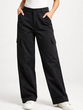 Mynta Black Cargo Pants XS Petite High Rise Utility Workwear Minimalist